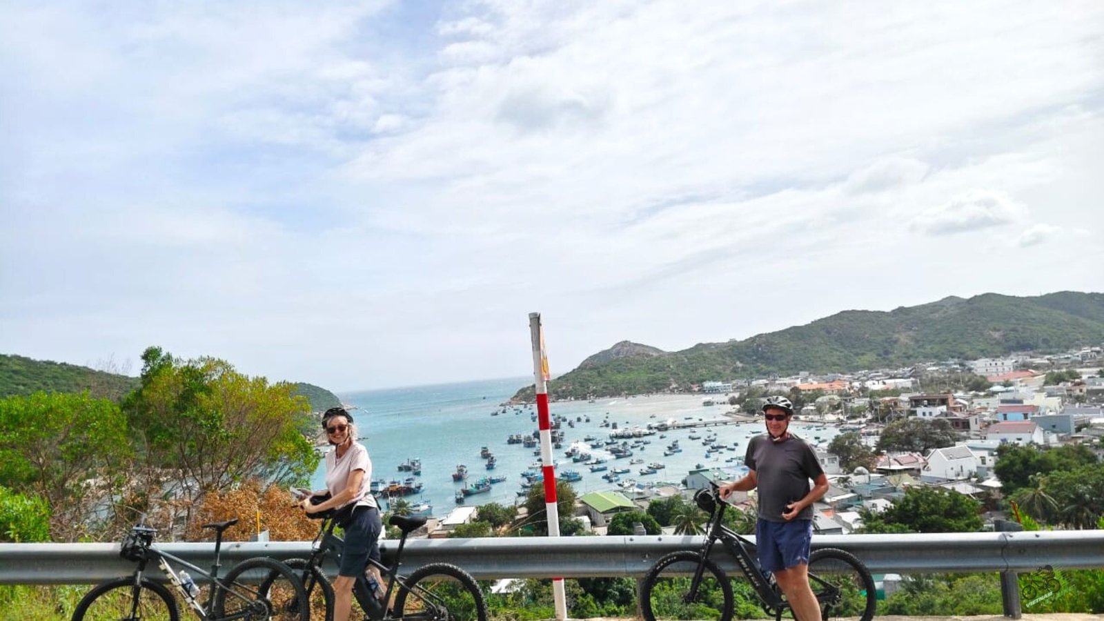 1773724941_Vietnam cycling travel.jpg